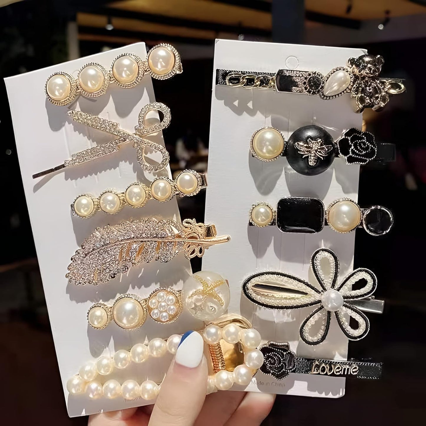 25  Premium Gifts Combo Pack for Girls – Birthday, Anniversary & Special Surprises. included jwllary , pendent, braslet, ring, hair accessories, cute gift box, etc.